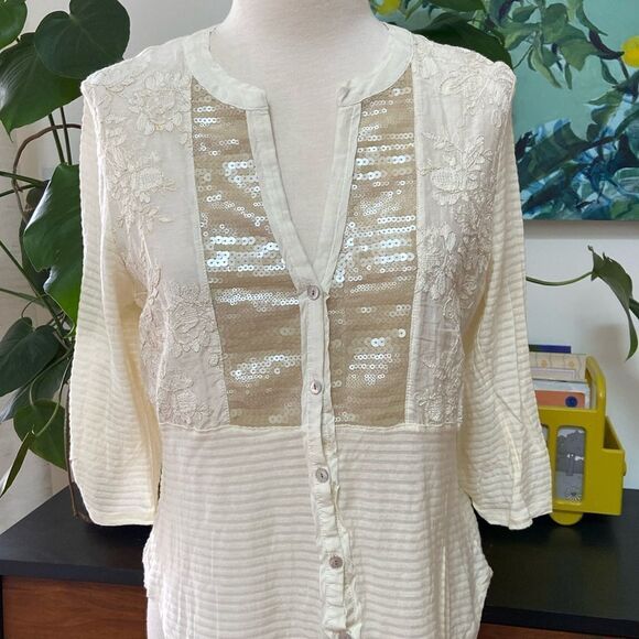 Anthropologie Tops - Anthropologie Tiny Shirt